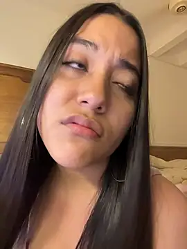 Nhefertary Chat XXX in diretta