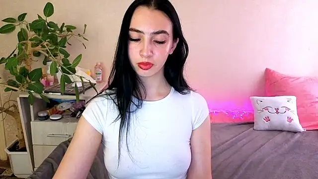 WildKittenX_'s Live XXX Chat