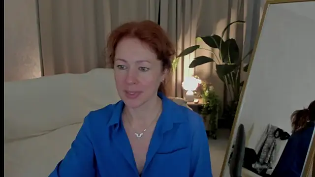 LeticiaRomano Chat XXX live
