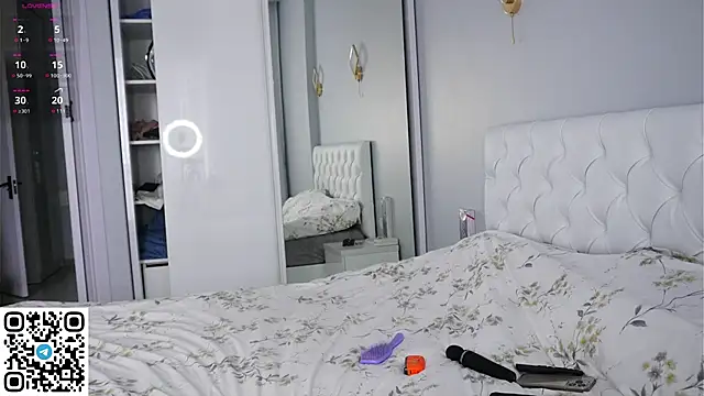 Czat XXX na żywo – cassiemurr_