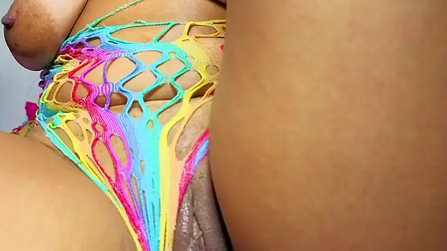 دردشة Aleesha_17 الجنسية المباشرة