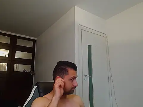 BryceReign Live Sex Cam-Show