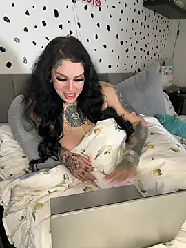 tempzzz12's Webcam Show