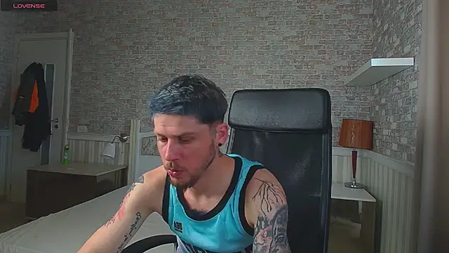 JonahShaw 现场XXX聊天