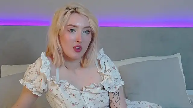 MarianeSun Chat XXX in diretta