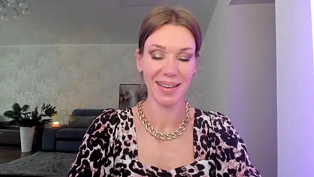 XXX chat uživo modela miababemi09