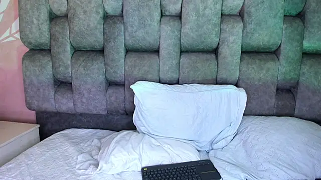 عرض كام nahomyrusell