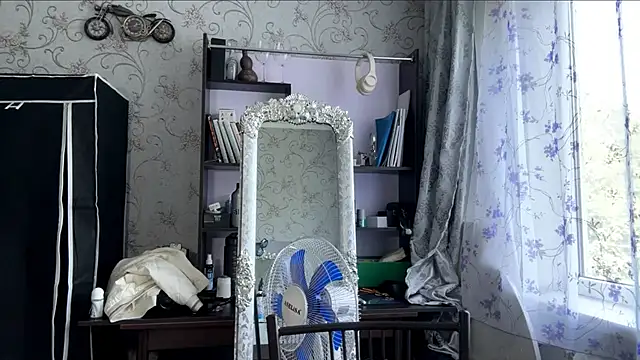Онлайн чат XXX KathyrnEdmison