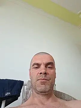 Онлайн чат XXX MASTERBALCANIAN