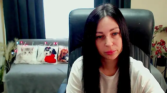 SweetLouise_ Live XXX-chat