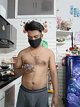 Kaur_Simran_01 Show in webcam