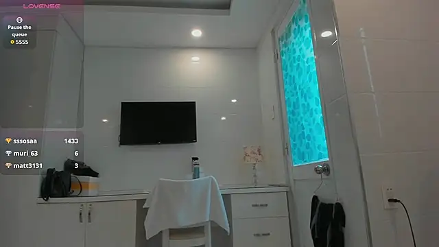 Yuki_miiii live XXX chat