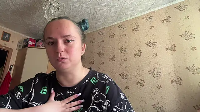 Bubblegum_Tempt's Live XXX Chat
