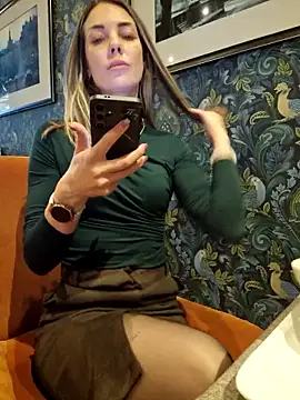Chat XXX en directo de Anna_Nights