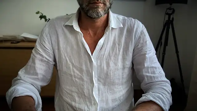 mecchaude webcam show