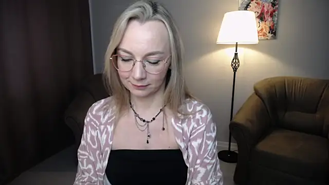 Ava_Elior – Live XXX-chat