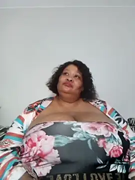 nancy111 Live XXX-Chat