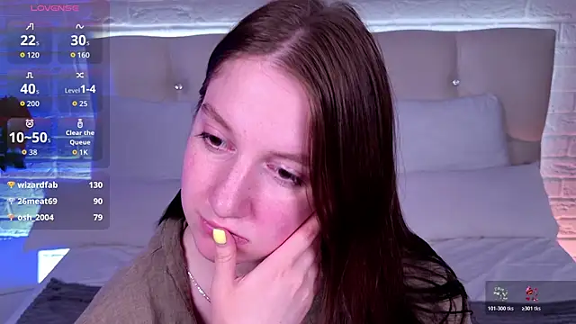 Elisabeth_Binder Adlı Modelin Canlı XXX Sohbeti