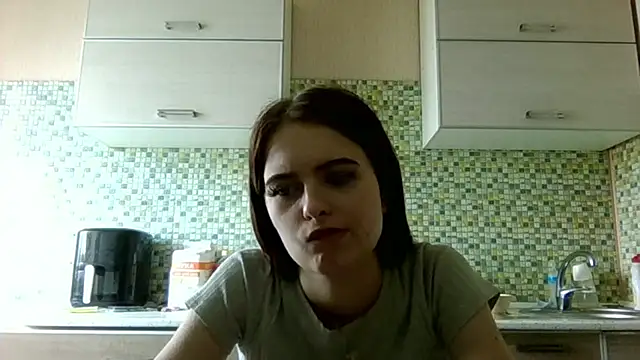 KikiAmino: онлайн-секс-чат
