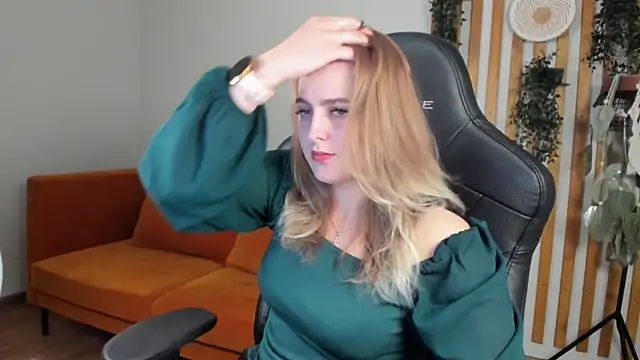 Chat XXX en directo de EllaBells