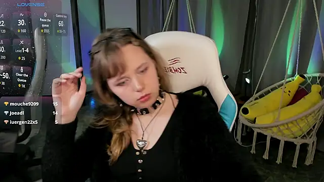 LeonaHicks Live XXX-Chat