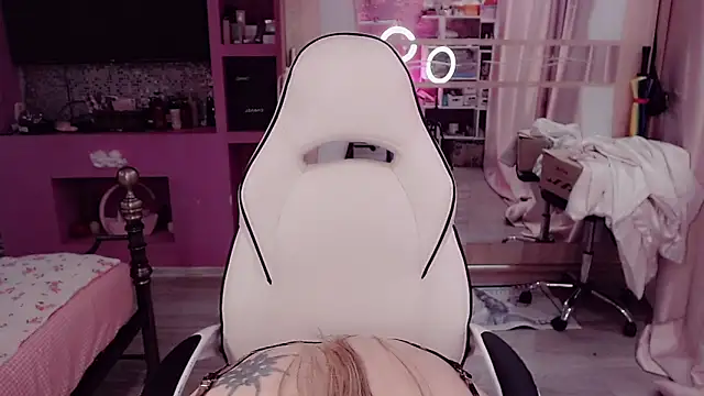 XXX chat uživo modela AnnieGOld_