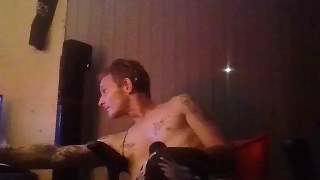 WWGD69: вебкам-шоу