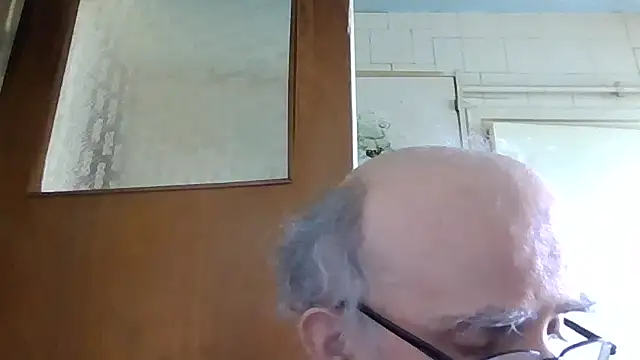 mariusica1@xh's Webcam Show