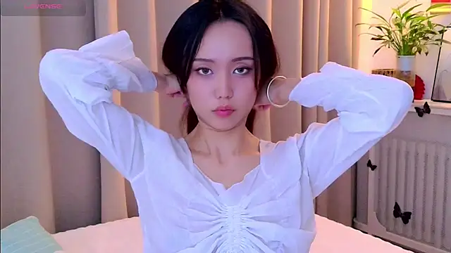 yufenna Chat XXX live