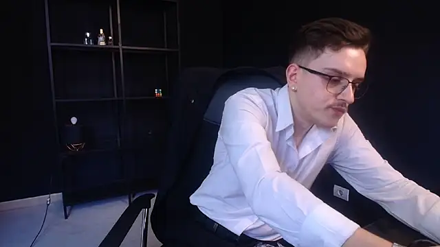 FelixStarkkn Webbikameraesitys