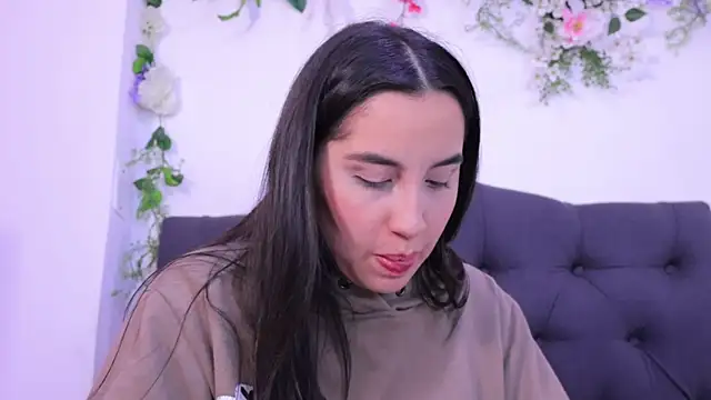 XXX chat uživo modela kaylee_lee