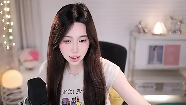 SleepArtist live XXX chat
