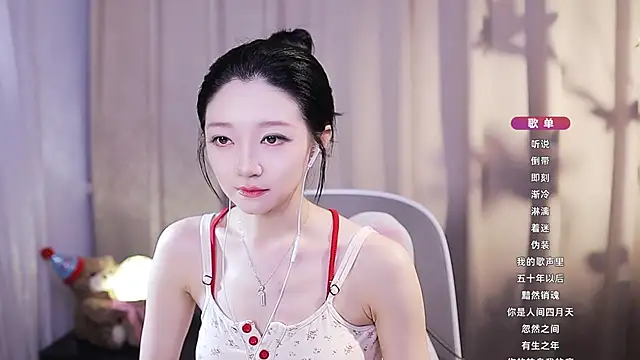 Zoe-99's Live XXX Chat