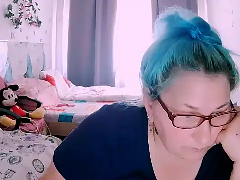 SweetBoobs2 élő XXX-chatje