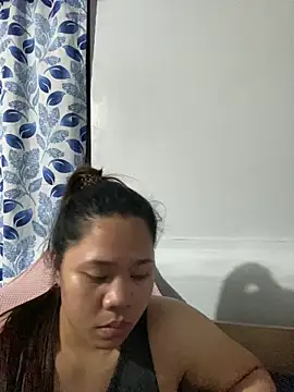 Chat +18 de _UrSingleMamiBella_ ao vivo
