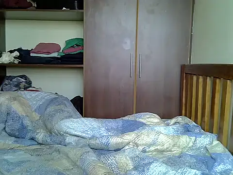 Chat soba uživo modela Agoodbad