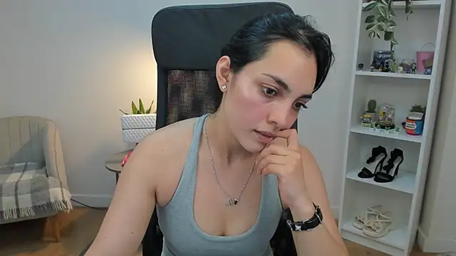 _BellaEvans_ – Naživo XXX chat