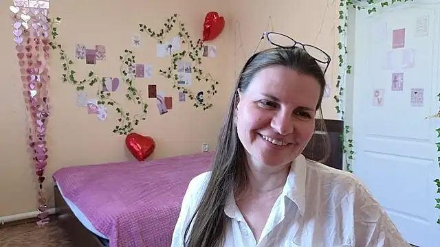 Mirabelle_Velvet – Naživo XXX chat