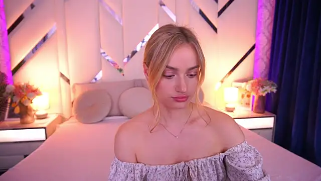 LindsieGreyy Chat XXX in diretta