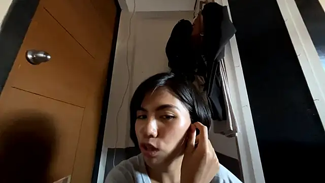 YukikoSchaefers' Webcam Show