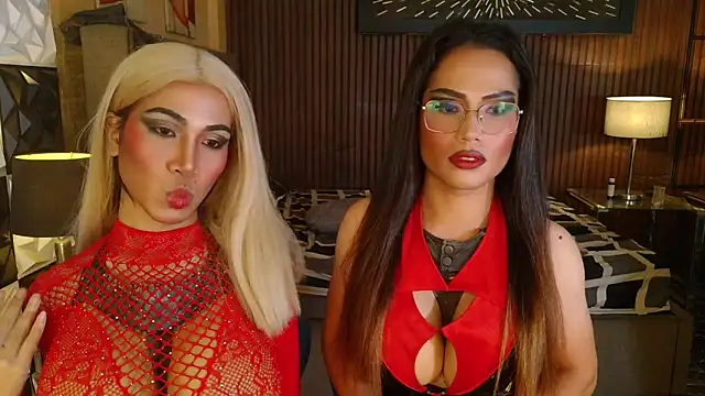 BeautifulMonsterTrans 在線直播表演