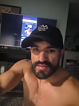 Show modela piggylatino na web-kameri