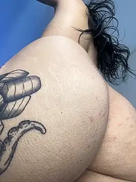 sharlot24 Chat XXX in diretta