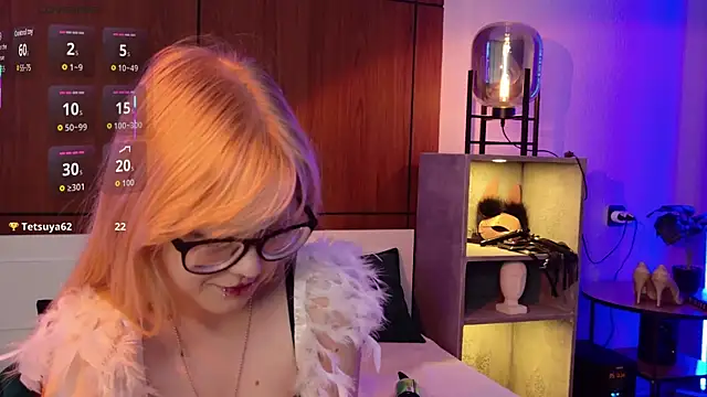 MoliQin Chat XXX live
