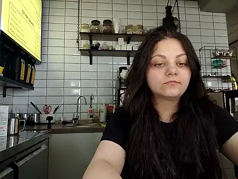 Živý XXX chat _Mikky_lil_