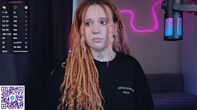 The_Full_Red_Moon's Live XXX Chat