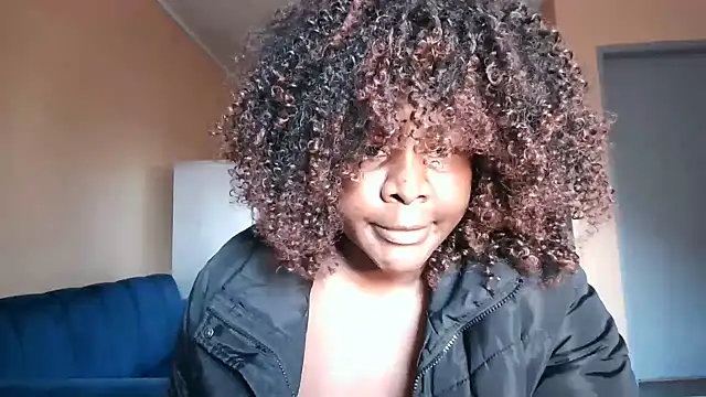 BusybooobsXXX3 Chat XXX in diretta