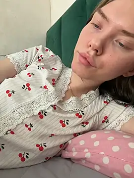 Lisaaa_Alisa Live XXX-chat