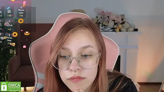 LayriantaVee Adlı Modelin Canlı XXX Sohbeti