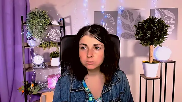 MartaEdams Chat XXX in diretta